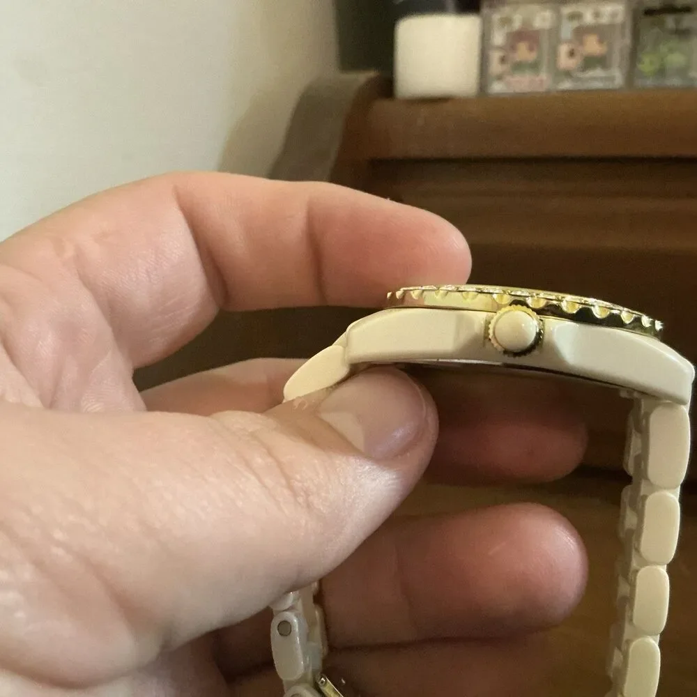 Wristwatch - Unisex- ADRIENNE - White Ceramic - Used - Runs